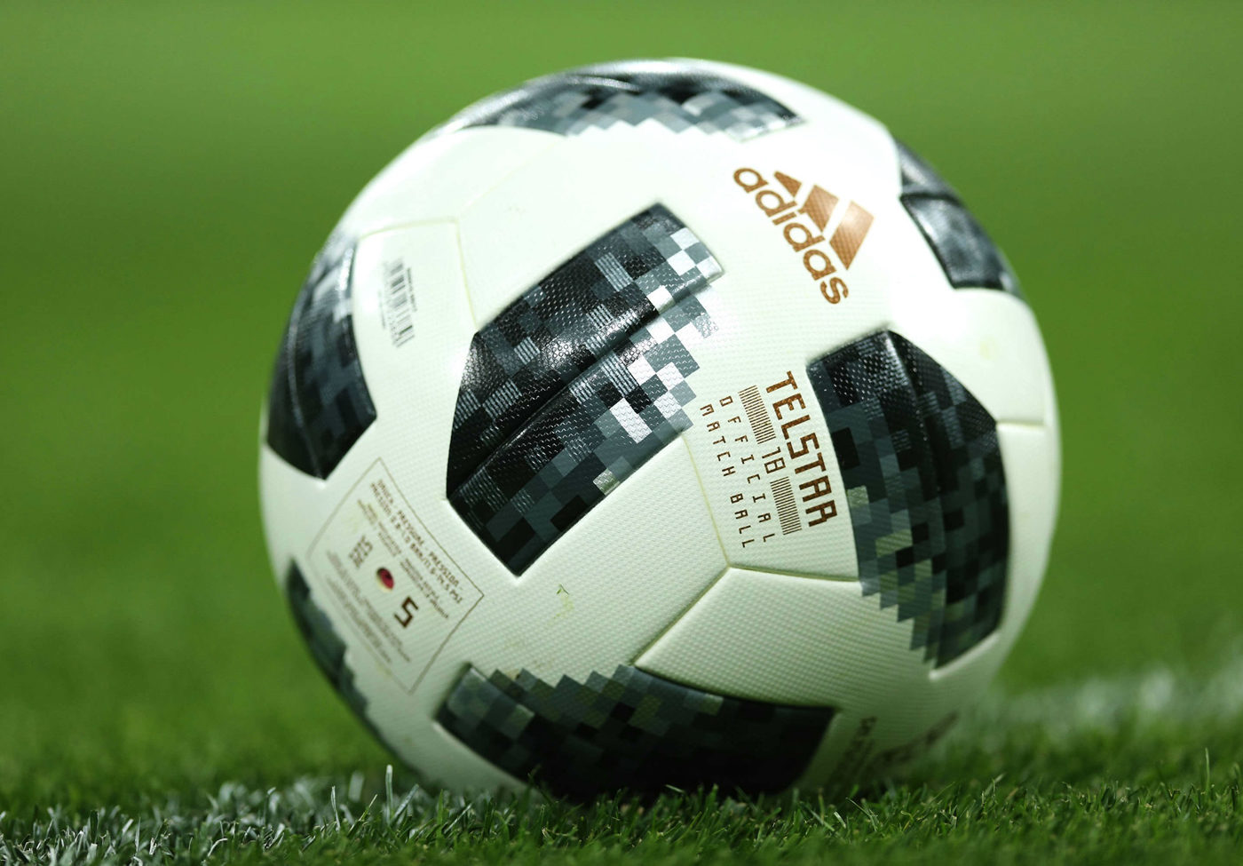 telstar 2018 world cup ball