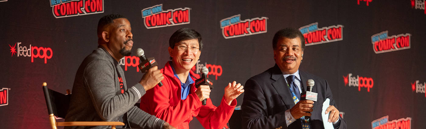 Knightmare6’s photo of Chuck Nice, Charles Liu, and Neil deGrasse Tyson onstage at NYCC 2019.